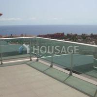 Villa in Spain, Canary Islands, Santa Cruz de Tenerife, 680 sq.m.