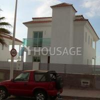 Villa in Spain, Canary Islands, Santa Cruz de Tenerife, 680 sq.m.