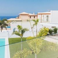 Вилла в Испании, Канарские Острова, Санта-Крус-де-Тенерифе, 330 кв.м.