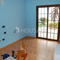 Villa in Spain, Canary Islands, Santa Cruz de Tenerife, 6220 sq.m.