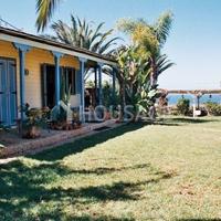 Villa in Spain, Canary Islands, Santa Cruz de Tenerife, 2693 sq.m.