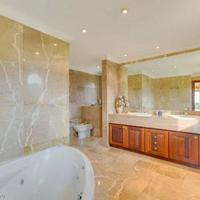 Вилла в Испании, Балеарские Острова, Пальма, 303 кв.м.