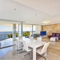 Flat in Spain, Balearic Islands, Palma, 180 sq.m.