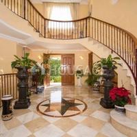 Villa in Spain, Andalucia, 670 sq.m.