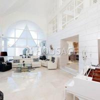 Villa in Spain, Andalucia, 1000 sq.m.