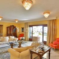 Villa in Spain, Andalucia, 995 sq.m.