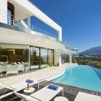 Villa in Spain, Andalucia, 525 sq.m.