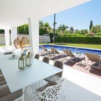 Villa in Spain, Andalucia, 560 sq.m.