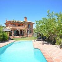 Villa in Spain, Andalucia, 350 sq.m.