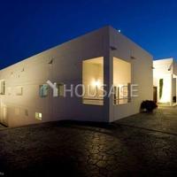 Villa in Spain, Andalucia, 900 sq.m.