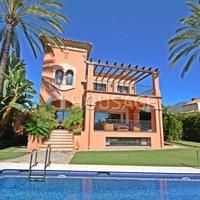 Вилла в Испании, Андалусия, 480 кв.м.