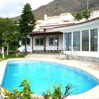 Вилла в Испании, Канарские Острова, Санта-Крус-де-Тенерифе, 280 кв.м.