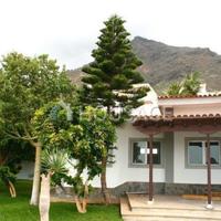 Вилла в Испании, Канарские Острова, Санта-Крус-де-Тенерифе, 280 кв.м.