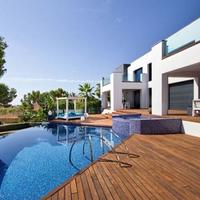 Вилла в Испании, Балеарские Острова, Пальма, 673 кв.м.