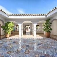 Villa in Spain, Andalucia, 1149 sq.m.