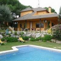 Вилла в Испании, Каталония, Багур, 240 кв.м.