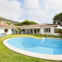 Дом в Испании, Каталония, Багур, 542 кв.м.