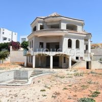 Villa in Republic of Cyprus, Lemesou, 1000 sq.m.