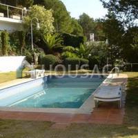 Villa in Spain, Catalunya, Girona, 300 sq.m.