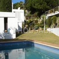 Villa in Spain, Catalunya, Girona, 300 sq.m.