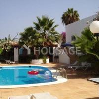 Villa in Spain, Canary Islands, Santa Cruz de Tenerife, 12250 sq.m.