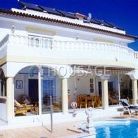 Вилла в Испании, Канарские Острова, Санта-Крус-де-Тенерифе, 1000 кв.м.