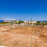 Вилла в Испании, Канарские Острова, Санта-Крус-де-Тенерифе, 13000 кв.м.