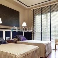 Flat in Spain, Catalunya, Barcelona, 148 sq.m.