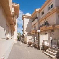 Townhouse in Spain, Comunitat Valenciana, Alicante, 170 sq.m.