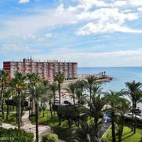 Flat at the first line of the sea / lake in Spain, Comunitat Valenciana, Alicante, 94 sq.m.
