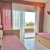 Flat at the first line of the sea / lake in Spain, Comunitat Valenciana, Alicante, 94 sq.m.