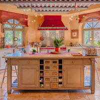 Дом в Испании, Андалусия, 2014 кв.м.