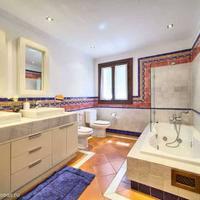 Villa in Spain, Andalucia, 1178 sq.m.