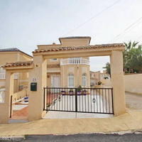 Villa in Spain, Comunitat Valenciana, Alicante, 130 sq.m.