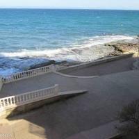 Flat at the first line of the sea / lake in Spain, Comunitat Valenciana, Alicante, 125 sq.m.