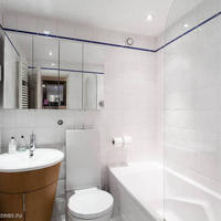Flat in United Kingdom, England, London, 74 sq.m.
