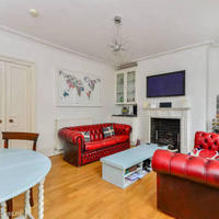 Flat in United Kingdom, England, London, 115 sq.m.