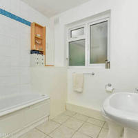 Flat in United Kingdom, England, London, 115 sq.m.