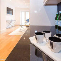 Flat in United Kingdom, England, London, 92 sq.m.