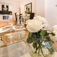 Flat in United Kingdom, England, London, 92 sq.m.