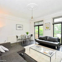 Flat in United Kingdom, England, London, 130 sq.m.