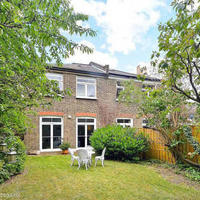 Flat in United Kingdom, England, London, 130 sq.m.