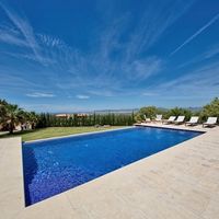 Villa in Spain, Canary Islands, Santa Cruz de la Palma, 545 sq.m.