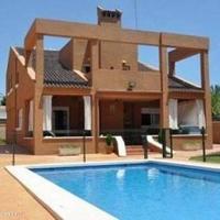 House at the second line of the sea / lake in Spain, Comunitat Valenciana, Alicante, 268 sq.m.