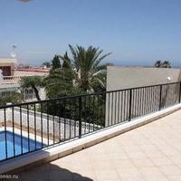 House in Spain, Comunitat Valenciana, Alicante, 200 sq.m.