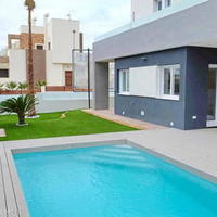 Townhouse in Spain, Comunitat Valenciana, Alicante, 130 sq.m.