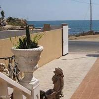 House at the first line of the sea / lake in Spain, Comunitat Valenciana, Alicante, 225 sq.m.