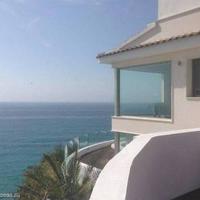 House at the first line of the sea / lake in Spain, Comunitat Valenciana, Alicante, 400 sq.m.