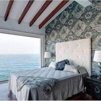 House at the first line of the sea / lake in Spain, Comunitat Valenciana, Alicante, 400 sq.m.