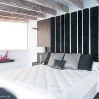 House at the first line of the sea / lake in Spain, Comunitat Valenciana, Alicante, 400 sq.m.